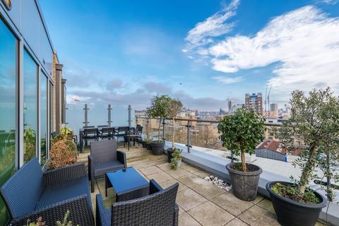 3 bedroom apartment to rent, Flotilla House, Battersea Reach