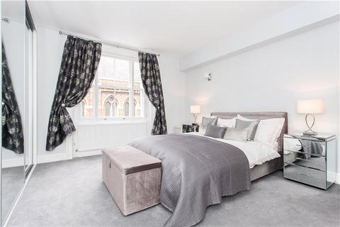 1 bedroom flat to rent, Manson Place, South Kensington, London