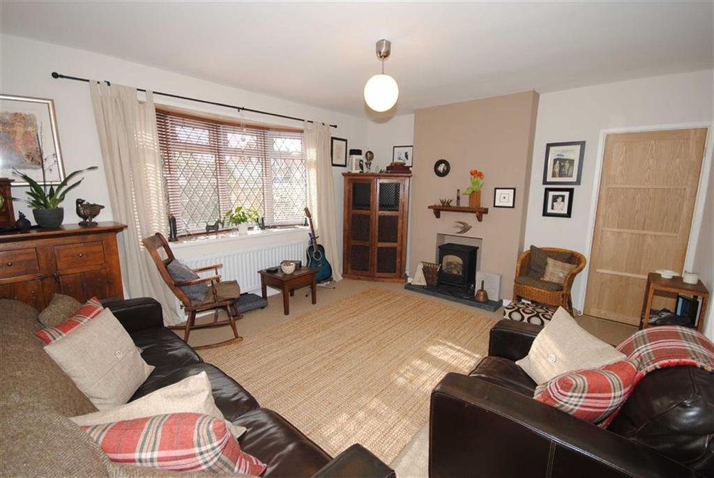 Cliff Road, Ryhope Village, Sunderland, SR2 3 bed detached house £145,000