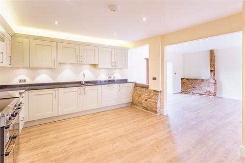 4 bedroom barn conversion to rent, Winterbourne, Newbury, Berkshire, RG20