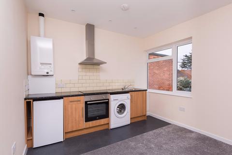 1 bedroom flat to rent, 1 bedroom flat in Winton