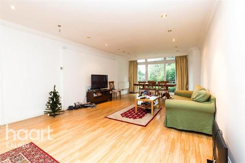 6 bedroom detached house to rent - Chatsworth Road, Ealing, W5