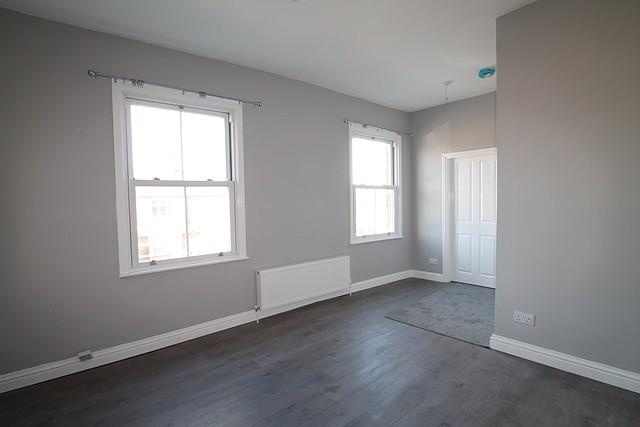 Lounge (Main)