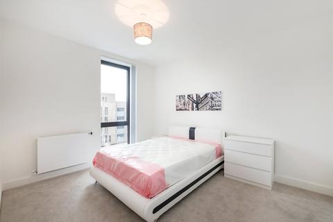 2 bedroom apartment to rent, Glass Blowers House, 15 Valencia Close, E14