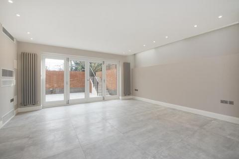 2 bedroom apartment to rent, Lyndhurst Road, Hampstead, NW3