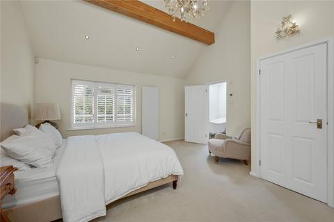 4 bedroom detached house to rent, Pelhams Walk, Esher, Surrey, KT10