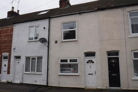 2 bedroom terraced house to rent, Portland Terrace , Gainsborough, Lincs