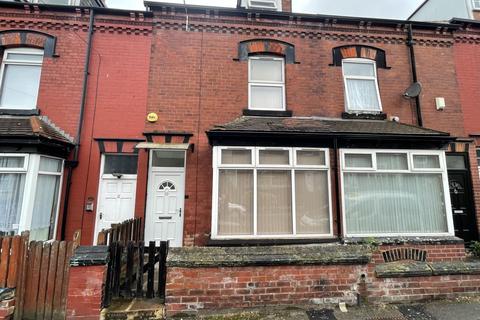 6 bedroom terraced house to rent, Seaforth Place, Leeds, West Yorkshire, LS9