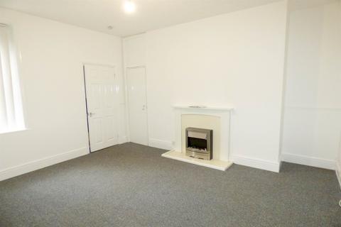 2 bedroom flat to rent, Springfield Terrace, Felling