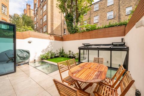 4 bedroom maisonette to rent, Lanark Road, Little Venice, London