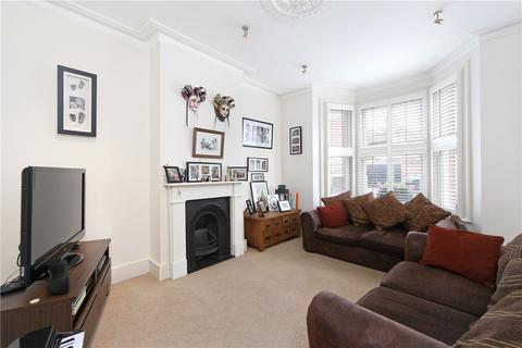 3 bedroom terraced house to rent - Mandrake Road, London, SW17