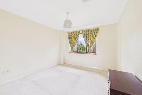 1 bedroom apartment to rent, Warlingham