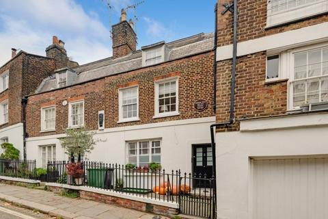 2 bedroom terraced house to rent, Holly Hill, Hampstead, NW3