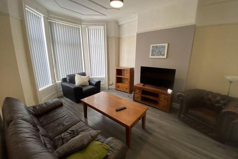 undefined, 4 Bedroom student property on Gainsborough Road, L15 * Available September 2026*