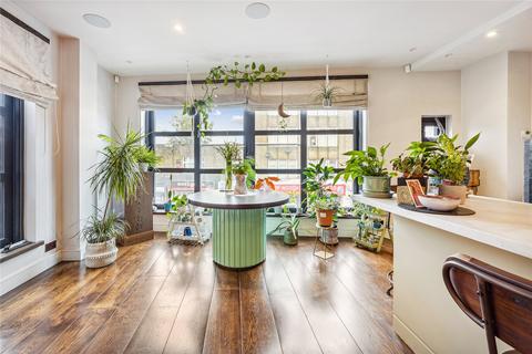 2 bedroom flat for sale, Dutch Yard, Wandsworth High Street, Wandsworth, London