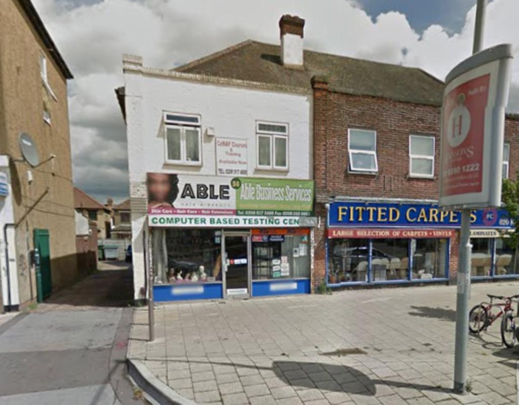 56 Whalebone Lane South, Dagenham Retail property (high street) £
