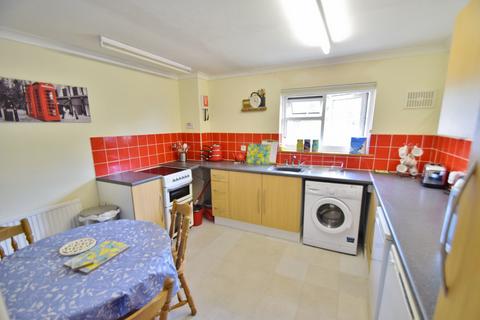 3 bedroom flat to rent - Stanmore
