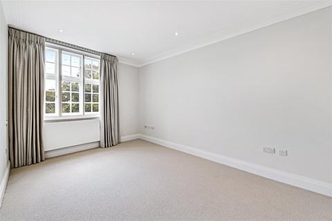 3 bedroom flat to rent, Cadogan House, 93 Sloane Street, London