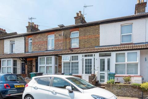 2 bedroom terraced house to rent, Grover Road, Bushey, Watford, WD19