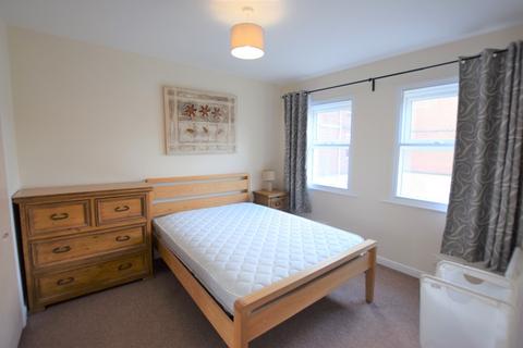 2 bedroom apartment to rent, Whitehall Drive, Lower Wortley