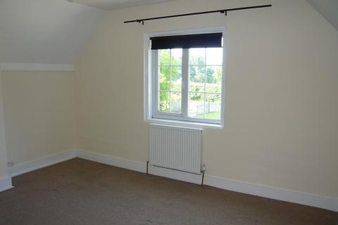 3 bedroom semi-detached house to rent, Marlston Hermitage, Thatcham, Berkshire, RG18