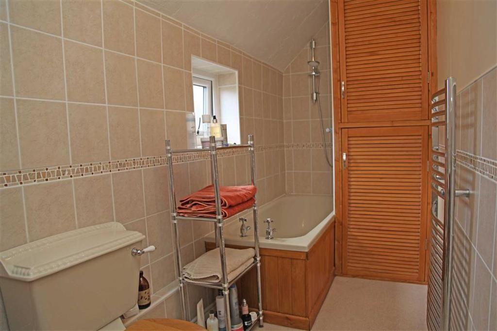 Welham Road, Thorpe Langton 2 bed cottage £345,000
