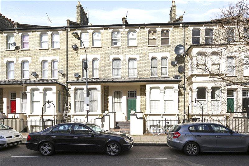Lakeside Road, Brook Green, London, W14 2 bed apartment £1,560 pcm (£