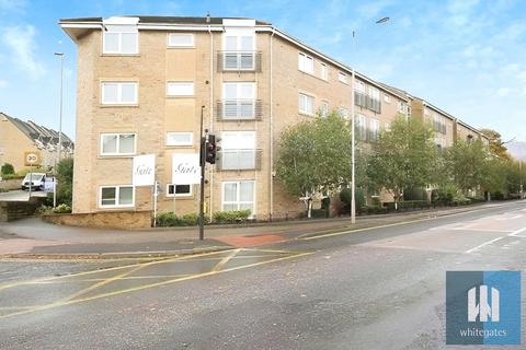 2 bedroom apartment to rent, Halifax Road, Lindley, Huddersfield, HD3