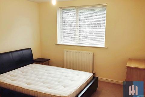 2 bedroom apartment to rent, Halifax Road, Lindley, Huddersfield, HD3