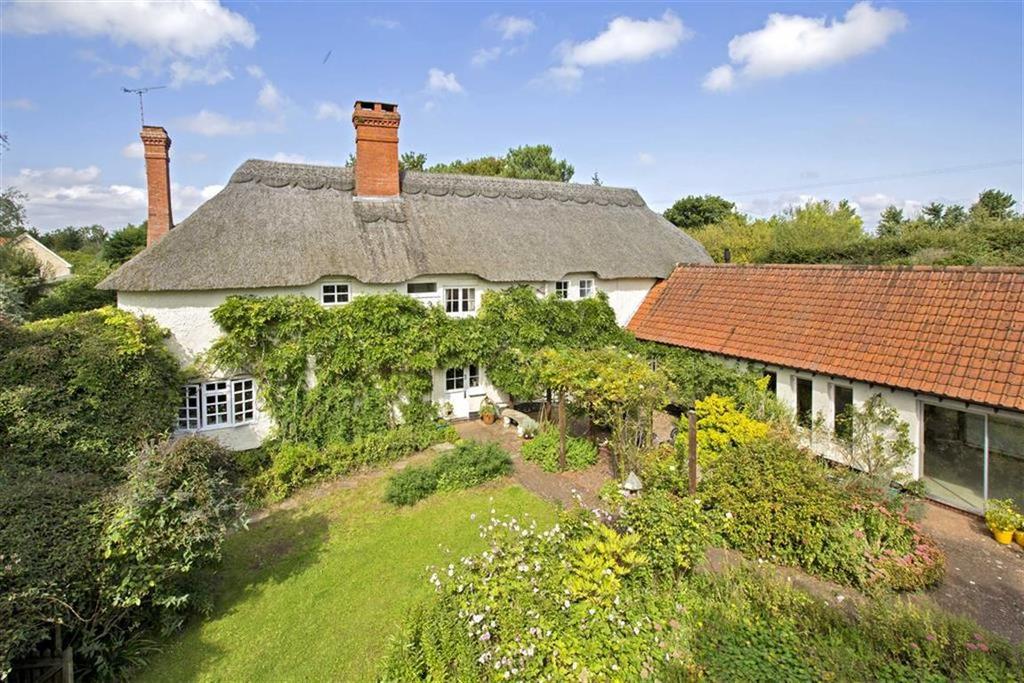 Clyst Honiton, Clyst Honiton, Exeter, Devon, EX5 9 bed detached house ...