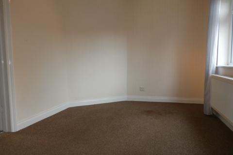 3 bedroom terraced house to rent, Alport Avenue, Buxton SK17