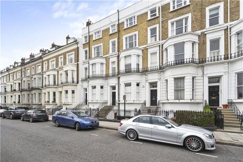 1 bedroom apartment to rent, St. James's Gardens, London, W11