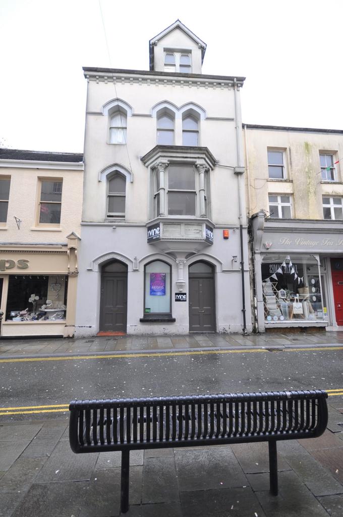 54 King Street Carmarthen Sa31 1bd Bar And Nightclub For Sale