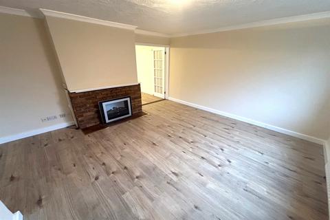 undefined, Sandy Close, Petersfield, GU31