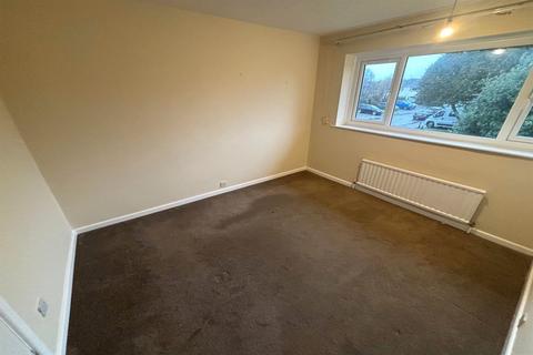 undefined, Sandy Close, Petersfield, GU31
