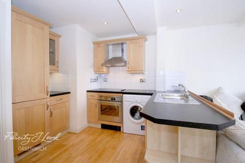 2 bedroom apartment to rent, Plaza, Greenwich