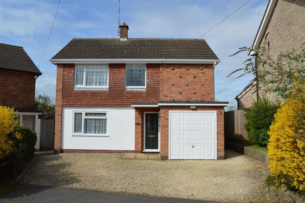 Deane Gate Drive, HoughtonOnTheHill, Leicester 3 bed detached house