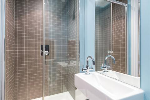 2 bedroom maisonette to rent, Arundel Square, Islington, London