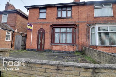 3 bedroom semi-detached house to rent, Norwood Road, Off Evington Road