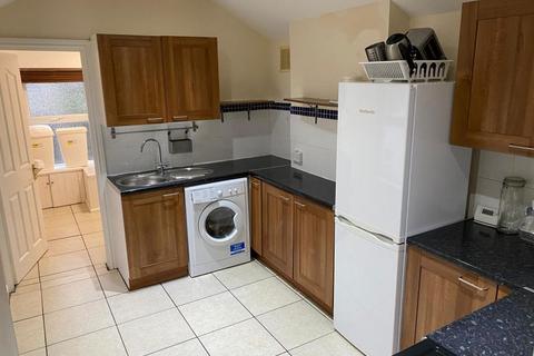 3 bedroom flat to rent, First Floor Flat, 77 St Helens Avenue, Brynmill, Swansea.  SA1 4NN