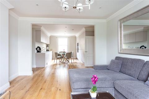 3 bedroom maisonette to rent, Essex Road, Islington, N1