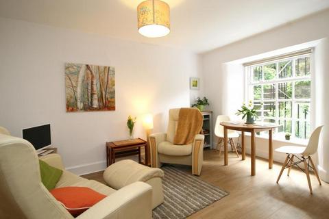 1 bedroom flat to rent, Howard Place, Canonmills EH3