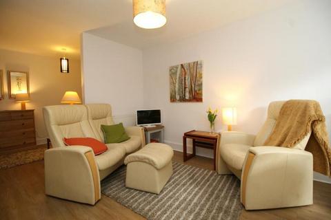 1 bedroom flat to rent, Howard Place, Canonmills EH3