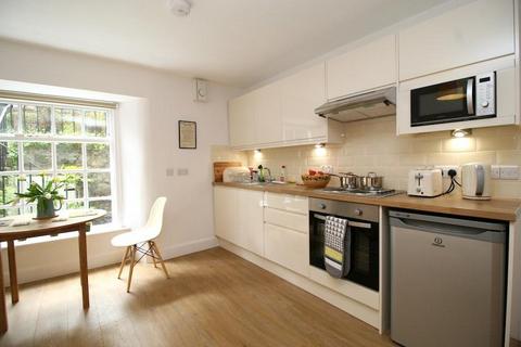 1 bedroom flat to rent, Howard Place, Canonmills EH3