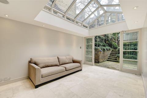 5 bedroom end of terrace house for sale, Walton Place, Knightsbridge, London, SW3