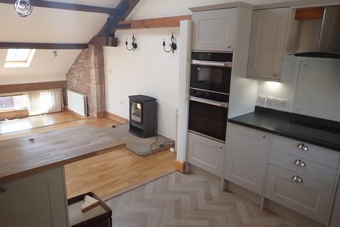 3 bedroom barn conversion to rent, Low Brow Nelson, Dalston