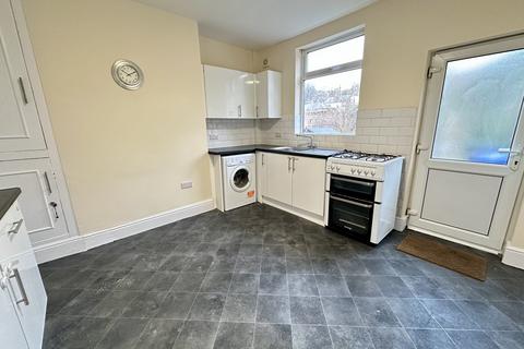 2 bedroom terraced house to rent, 165 Woodseats Road Woodseats Sheffield S8 0PL