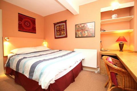 1 bedroom flat to rent, Thistle Street, Edinburgh EH2