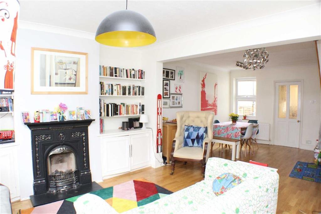 Heath Road, St Albans, Hertfordshire 3 bed terraced house £650,000