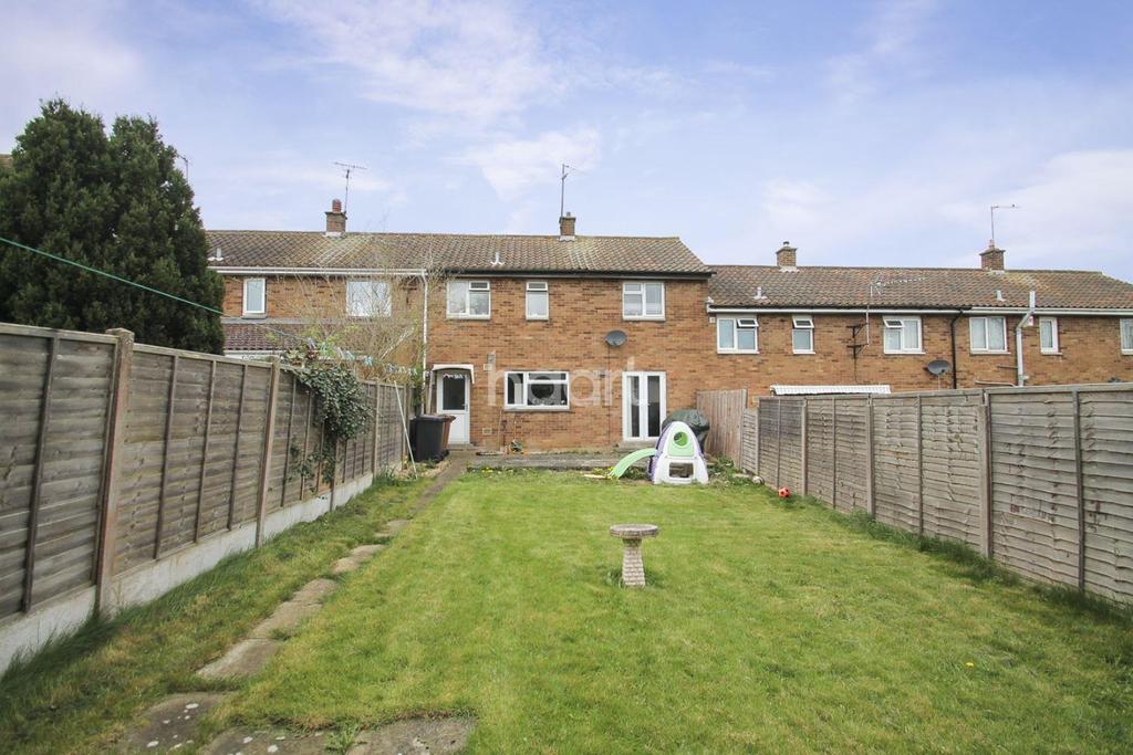 Severn Drive, Kings Heath, Northampton 3 bed terraced house for sale